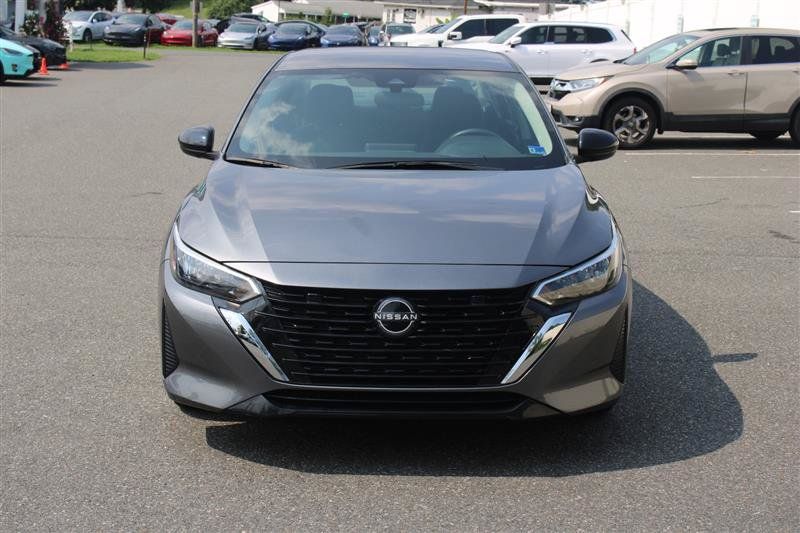 Used 2024 Nissan Sentra S FWD image 3