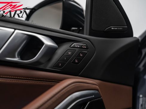 Used 2020 BMW X6 M50i w/ Executive Package image 21