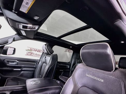 Used 2020 RAM 1500 Laramie w/ Sport Appearance Package AWD/4WD image 11