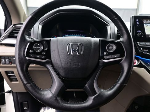 Used 2018 Honda Odyssey Elite image 25