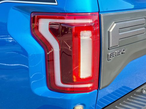 Used 2019 Ford F150 Raptor w/ Equipment Group 801A Mid AWD/4WD image 33