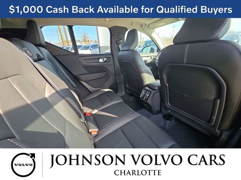 New 2026 Volvo XC40 B4 Plus w/ Protection Package Premier FWD image 11