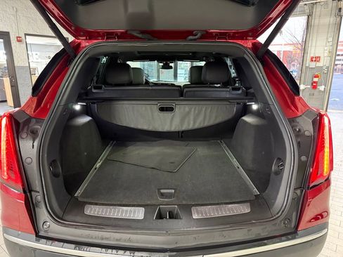 Used 2023 Cadillac XT5 Premium Luxury image 40