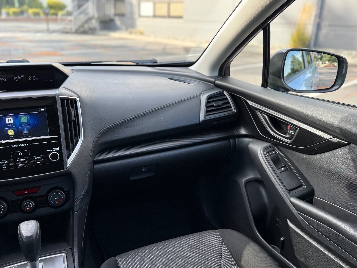 Used 2018 Subaru Impreza 2.0i AWD/4WD image 18