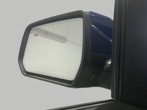 Used 2023 GMC Acadia Denali w/ Denali Ultimate Package AWD/4WD image 47