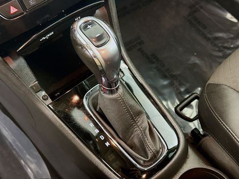 Used 2018 Buick Encore Preferred image 20