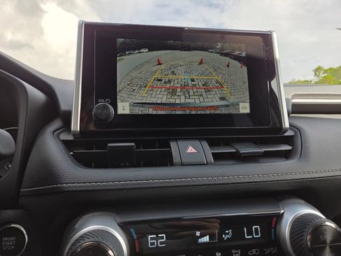 Used 2023 Toyota RAV4 XLE w/ Convenience Package FWD image 33