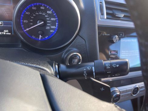 Used 2016 Subaru Outback 2.5i Limited image 25