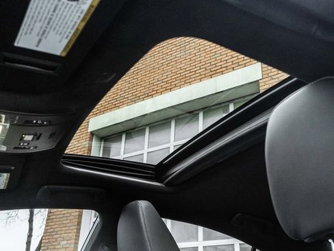 Used 2023 Lexus IS 350 F Sport image 12