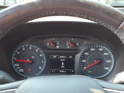 Used 2018 Chevrolet Equinox LT FWD image 14