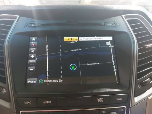 Used 2018 Hyundai Santa Fe Sport w/ 2.4L Tech Package 04 FWD image 22