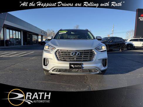 Used 2019 Hyundai Santa Fe XL image 3