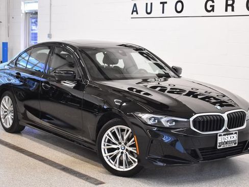 Used 2023 BMW 330i xDrive Sedan w/ Premium Package AWD/4WD image 1