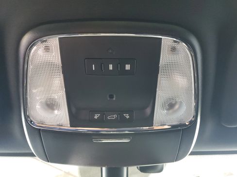 Used 2018 Jeep Grand Cherokee Limited RWD image 20