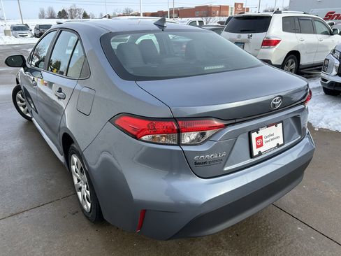 Certified 2023 Toyota Corolla LE image 4