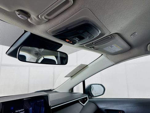 Used 2024 Toyota Corolla LE FWD image 18