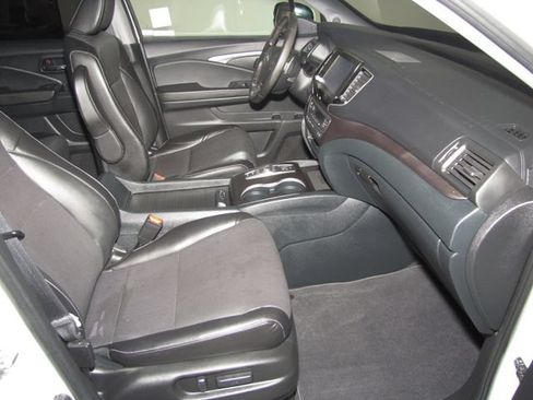Used 2023 Honda Ridgeline RTL-E image 21