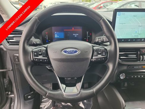 Used 2025 Ford Escape SE FWD image 25