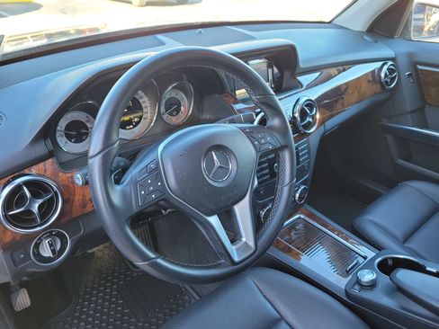 Used 2013 Mercedes-Benz GLK 350 4MATIC image 23