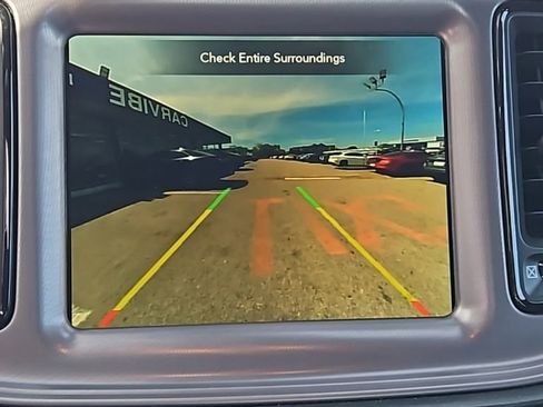 Used 2023 Dodge Challenger SXT w/ Plus Package image 21