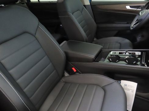 New 2025 Volkswagen Atlas SEL image 26