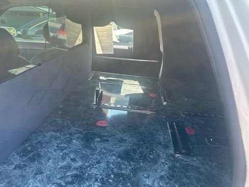 Used 1997 Cadillac De Ville Limousine image 12