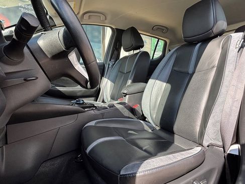 Used 2019 Nissan Leaf SL Plus w/ Protection Package image 10