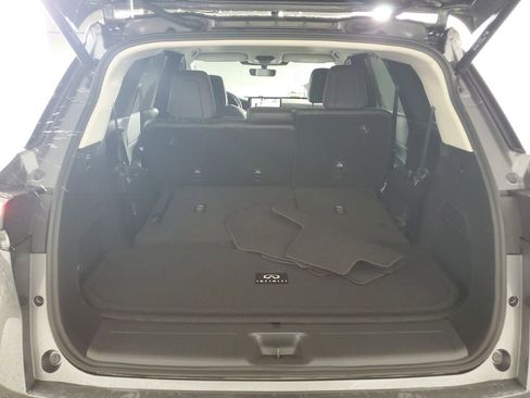 New 2026 INFINITI QX60 Luxe w/ Cargo Package image 34