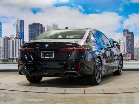 Used 2026 BMW 540i xDrive 540i xDrive w/ Executive Package image 8