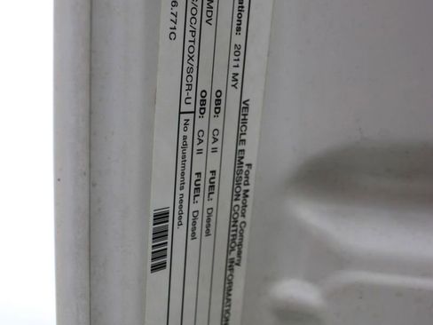 Used 2011 Ford F350 Lariat w/ Lariat Interior Pkg image 44