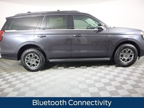 New 2026 Ford Expedition Active AWD/4WD image 2
