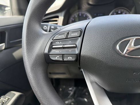 Used 2020 Hyundai Elantra SE w/ Cargo Package (C1) FWD image 25