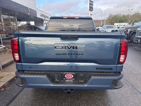 New 2026 GMC Sierra 1500 Elevation w/ LPO, Elevation Black Package image 9
