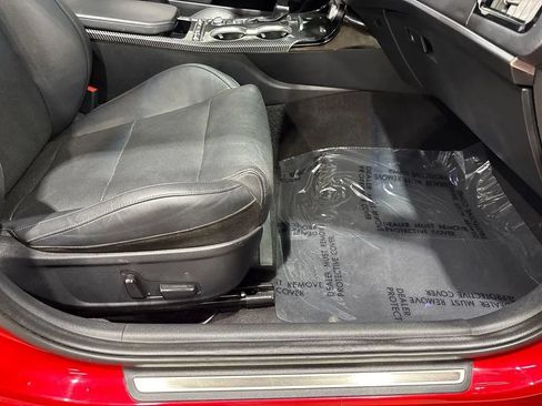 Used 2019 Kia Stinger GT1 AWD/4WD image 95