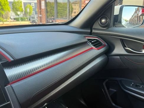 Used 2019 Honda Civic Type R image 38