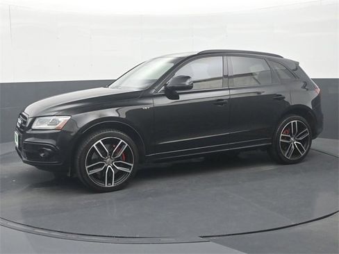 Used 2017 Audi SQ5 Prestige w/ Prestige Package image 4