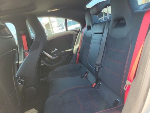 Used 2025 Mercedes-Benz CLA 35 AMG 4MATIC image 21