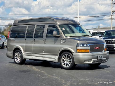 Used 2021 GMC Savana 2500 RWD image 8
