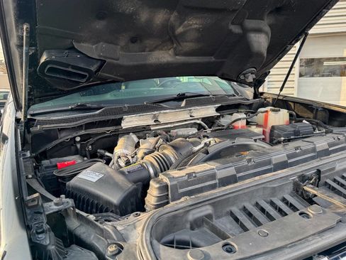 Used 2020 Chevrolet Silverado 2500 LTZ w/ LTZ Premium Package image 41