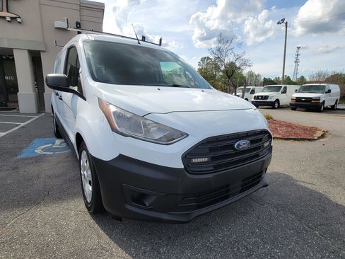 Used 2019 Ford Transit Connect XL image 3