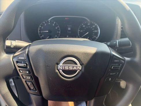 Used 2024 Nissan Frontier S w/ Technology Package AWD/4WD image 18