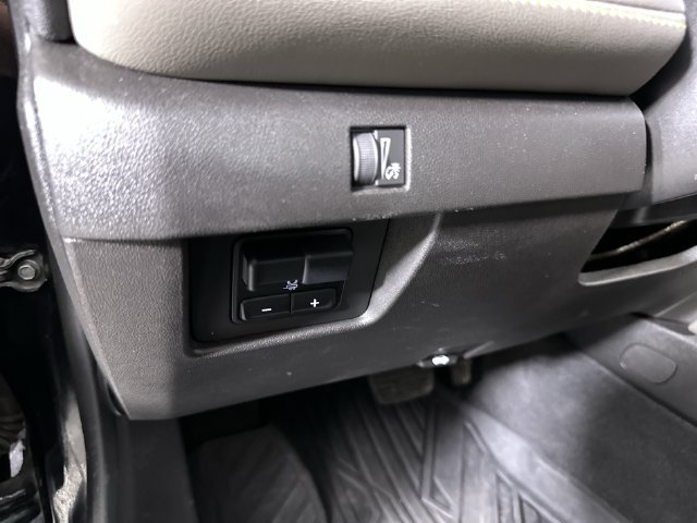 Used 2024 Chevrolet Colorado ZR2 w/ ZR2 Convenience Package III AWD/4WD image 18