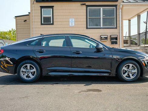 Used 2022 Kia K5 LXS FWD image 4