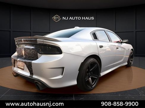 Used 2022 Dodge Charger GT RWD image 11