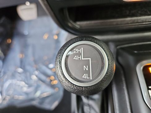 New 2026 Jeep Gladiator Sport AWD/4WD image 25