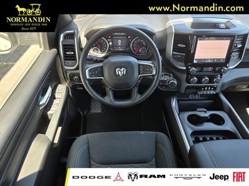New 2026 RAM 1500 Express AWD/4WD image 8