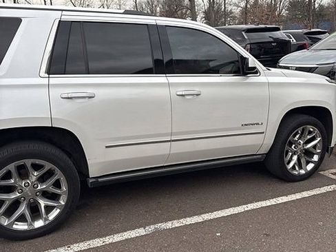 Used 2020 GMC Yukon Denali w/ Denali Premium Package image 1