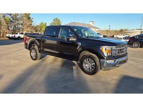Used 2022 Ford F150 Lariat w/ Trailer Tow Package image 2
