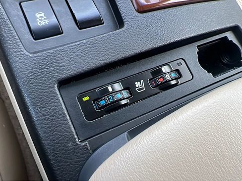 Used 2013 Lexus RX 350 FWD w/ Navigation Pkg image 21