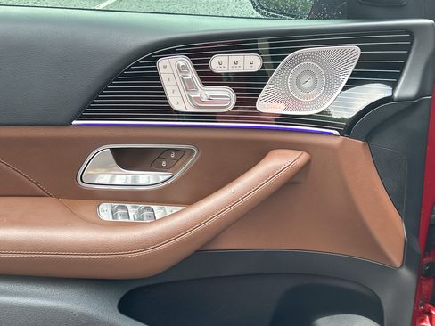 Certified 2024 Mercedes-Benz GLS 450 4MATIC image 19